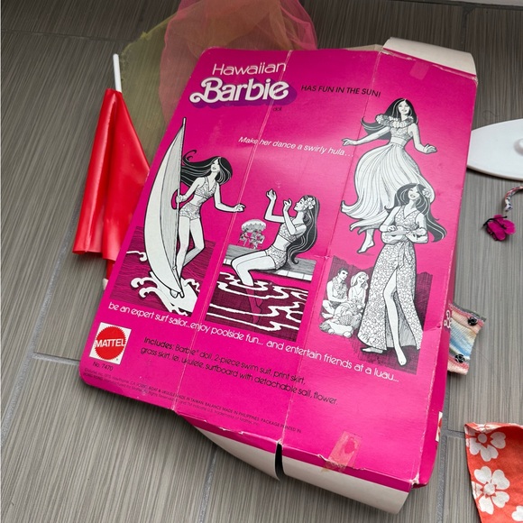 1975 Vintage Hawaiian Barbie Steffie Face Surfboard Ukelele #7470 Mattel + Extra - Picture 7 of 16